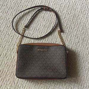 Ginny Medium Logo Crossbody Bag